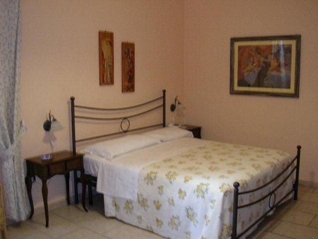 Tavernola - Locanda Di Campagna Battipaglia Habitación foto